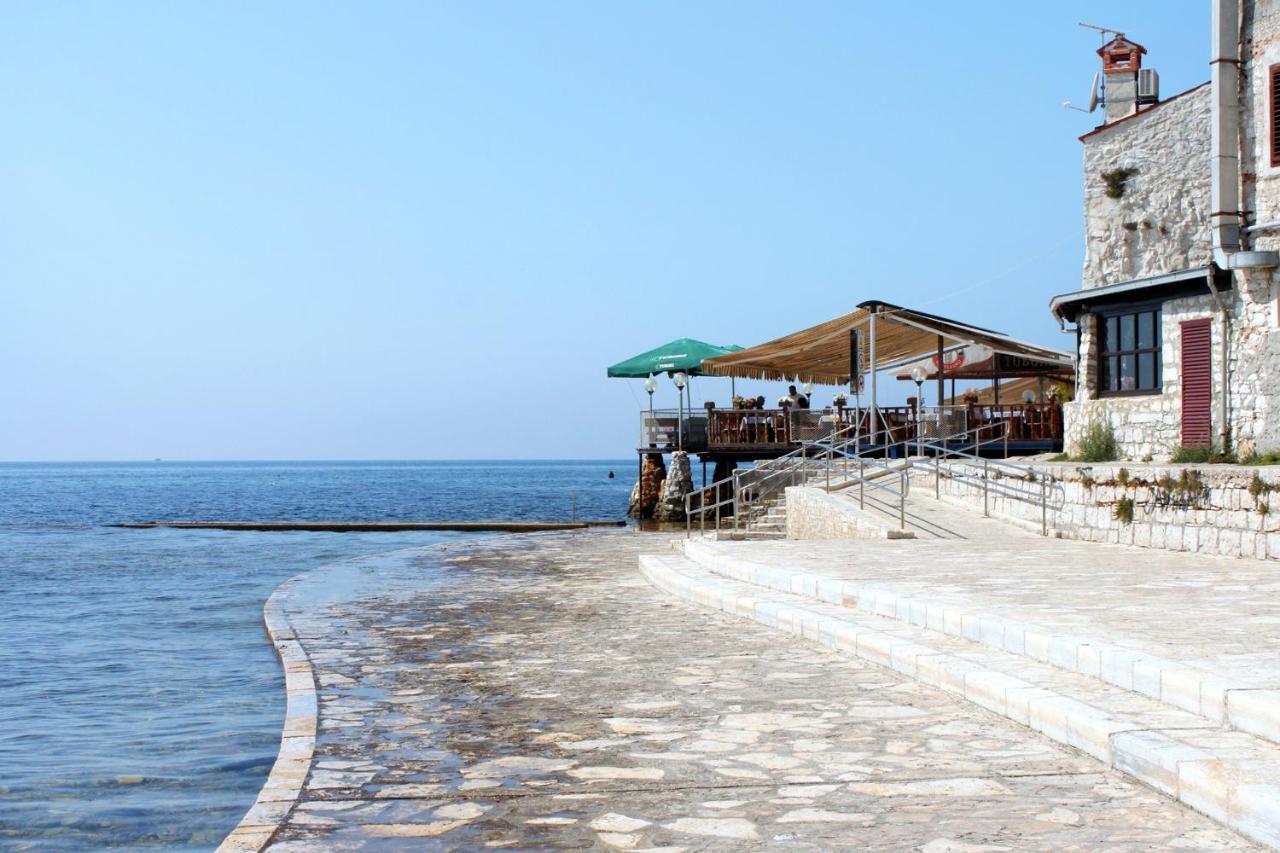 Apartments With A Parking Space Umag - 7057 المظهر الخارجي الصورة