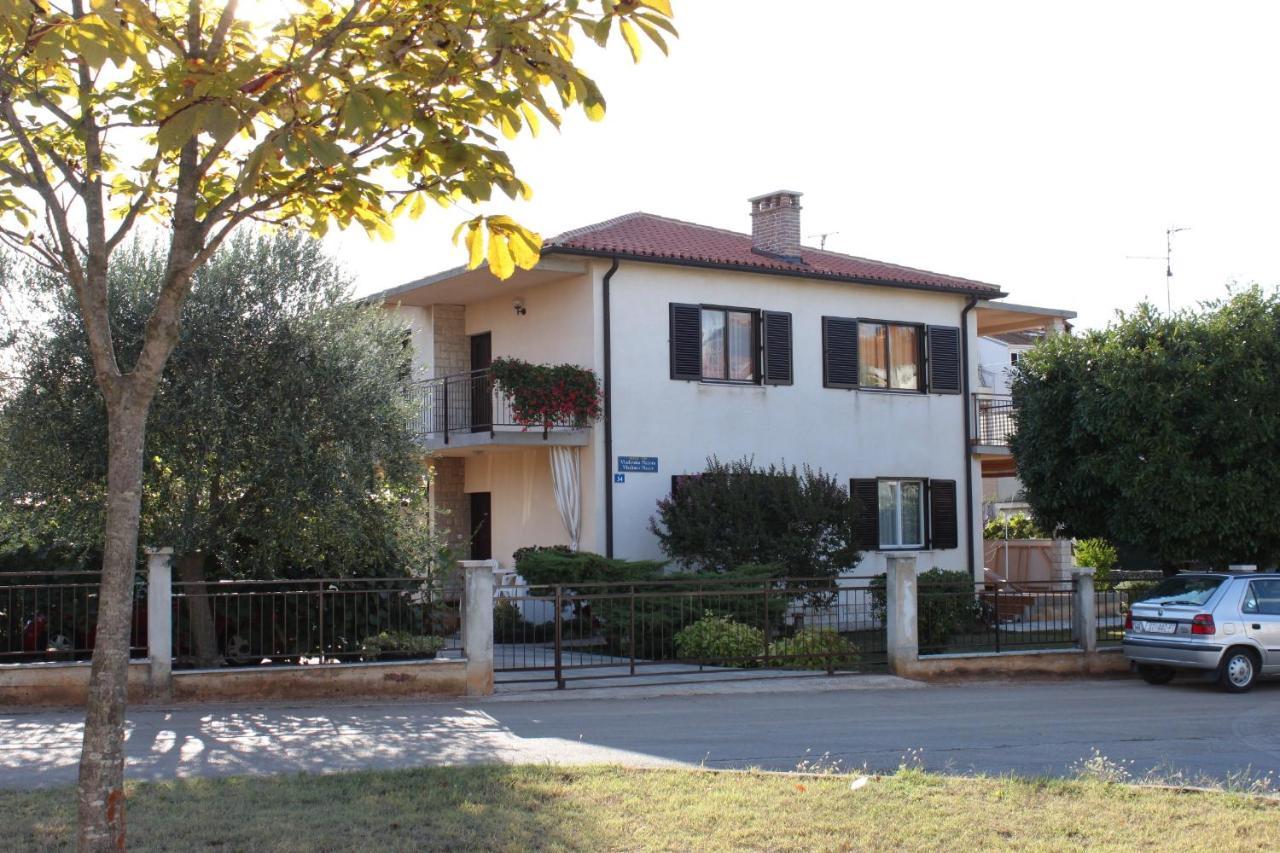 Apartments With A Parking Space Umag - 7057 المظهر الخارجي الصورة