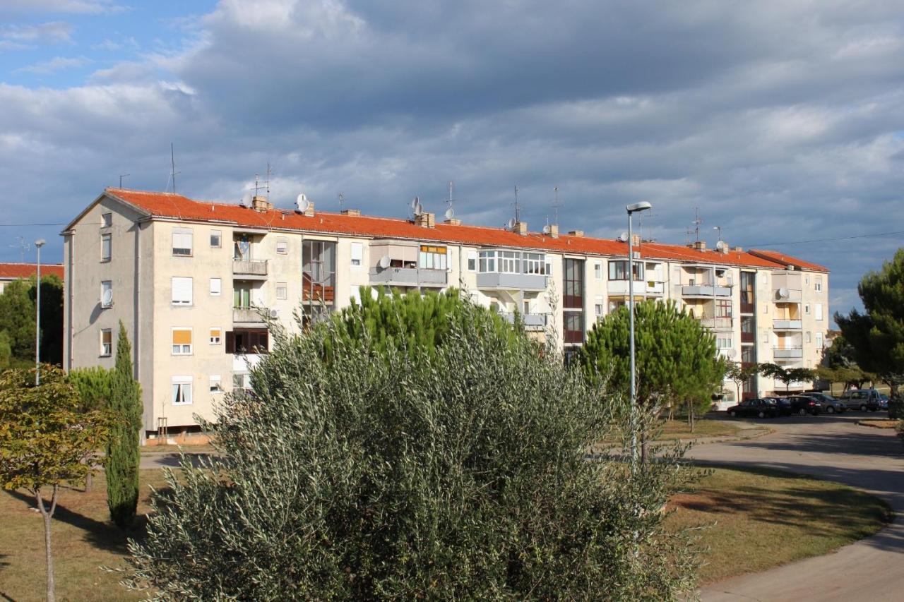 Apartments With A Parking Space Umag - 7057 المظهر الخارجي الصورة
